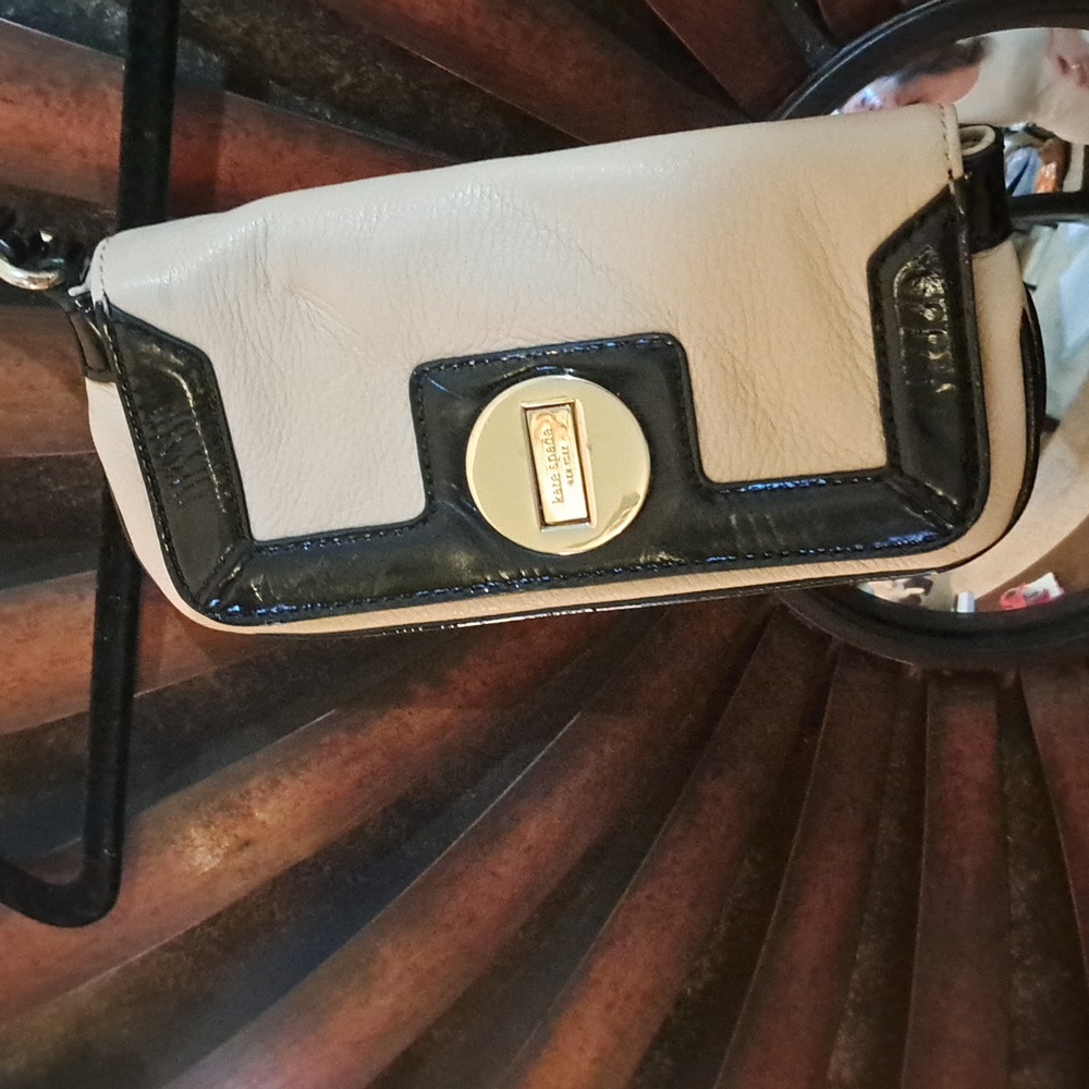 Kate Spade Wristlet Used